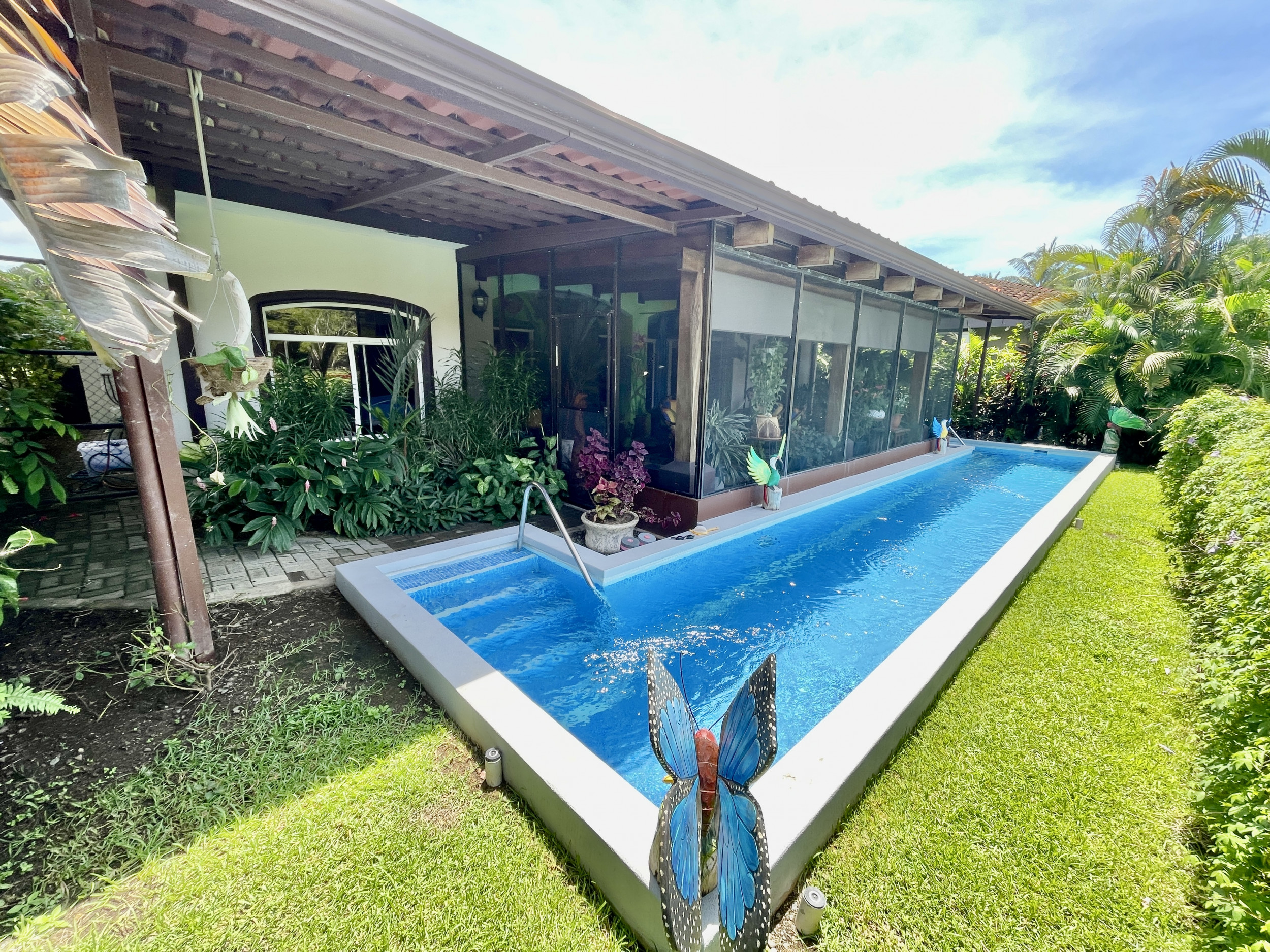 Luxury Living by Playa Bejuco: Exceptional 3-Bedroom Home with Pool Oasis SOLD