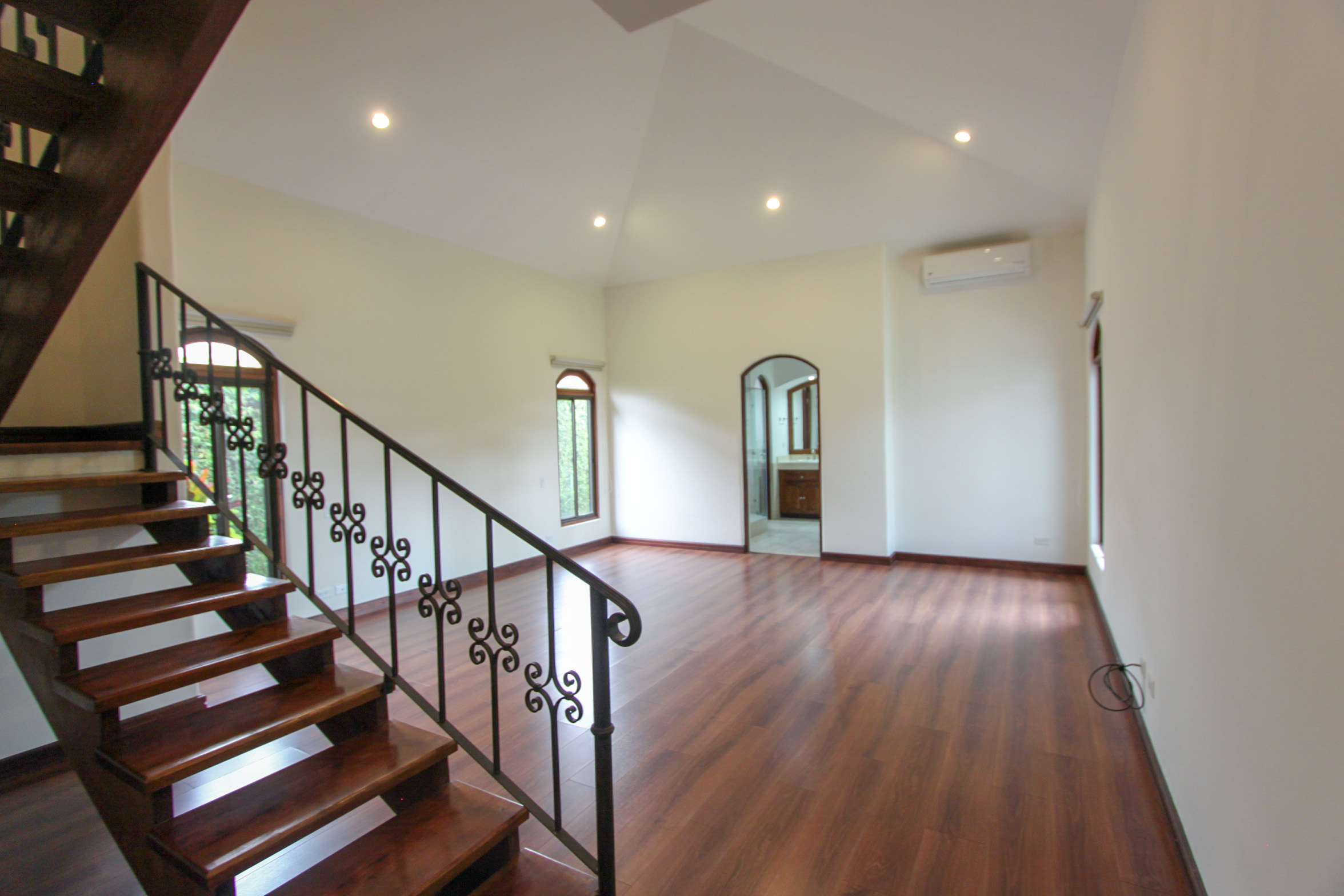 House in Bosques De Lindora SOLD