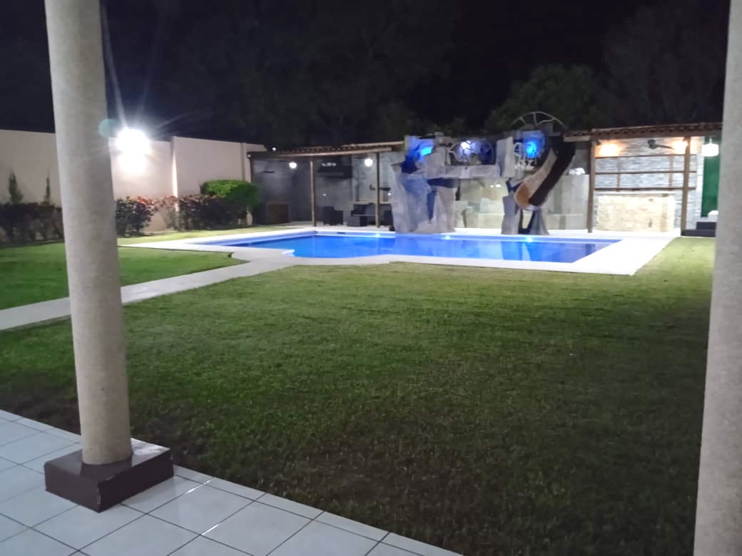 House for rent or sale Ciudad Colon with pool