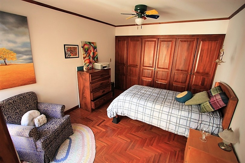 One story house for sale in gated community Santa Ana SOLD