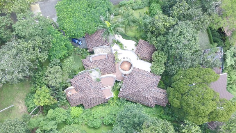 Luxurious Mediterranean-Style Mansion with Spectacular Views in Villa Real, Santa Ana