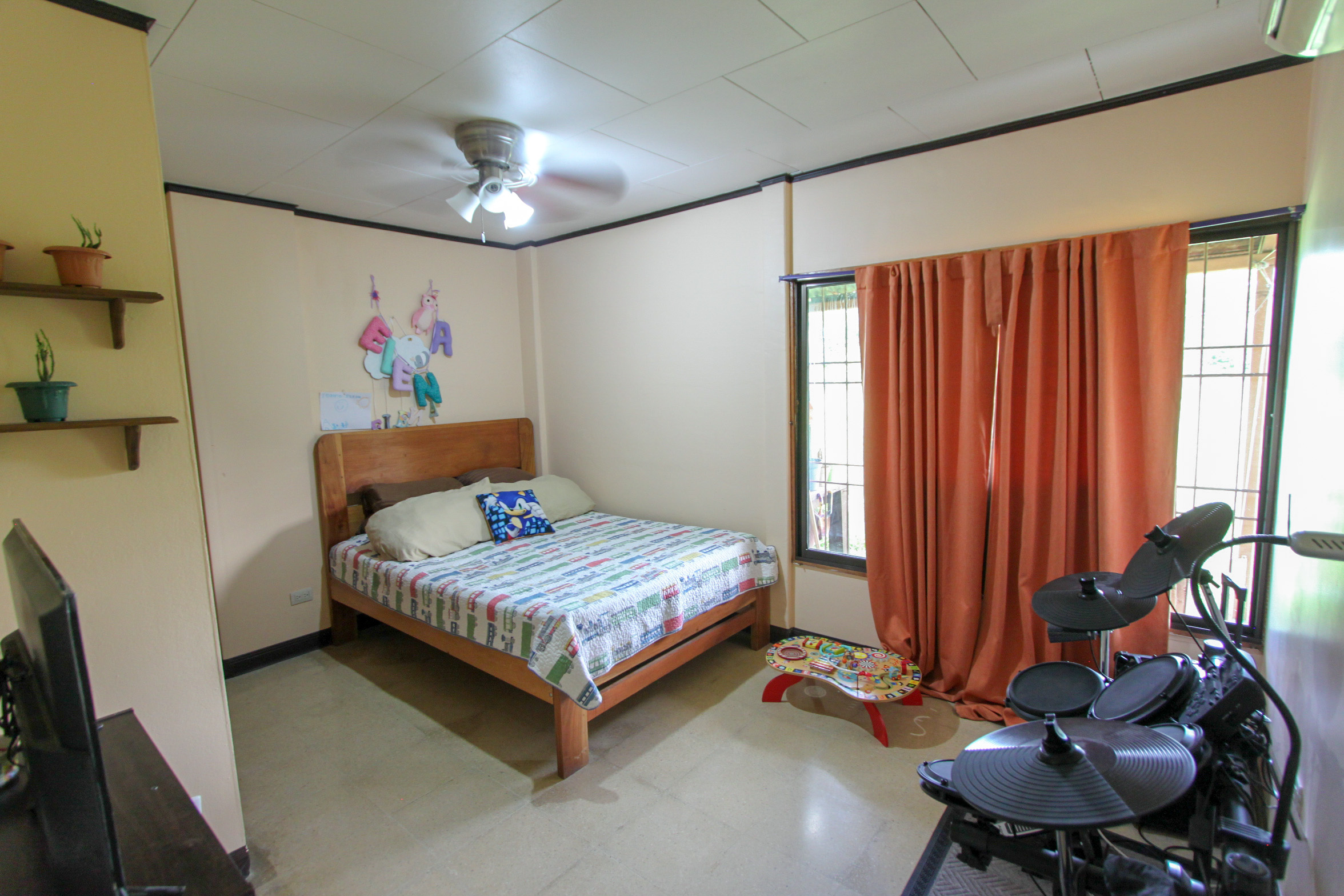 One level house for sale la Garita Alajuela SOLD