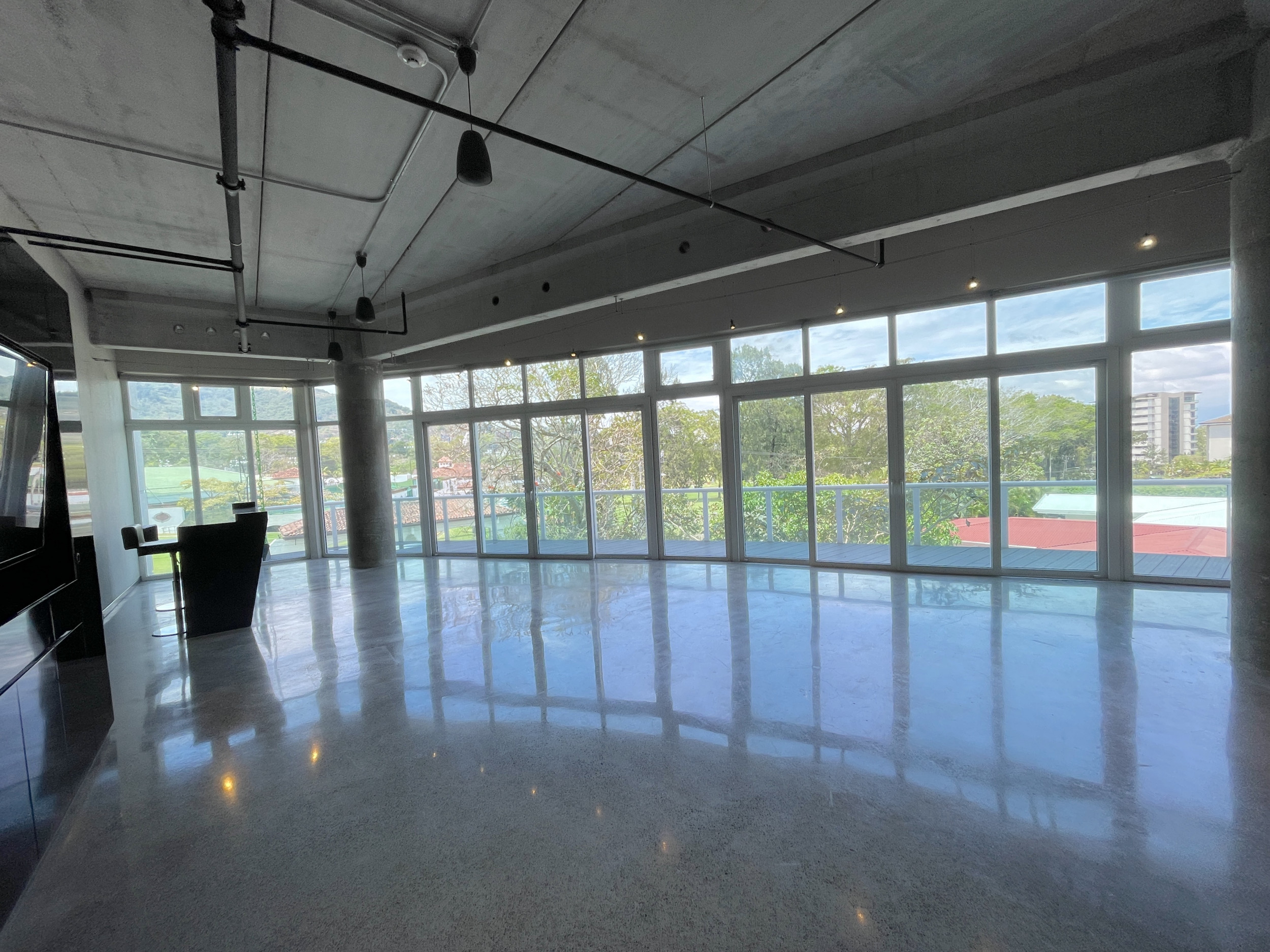 Modern Luxury Condominiums with Mountain and Country Club Views in Escazú