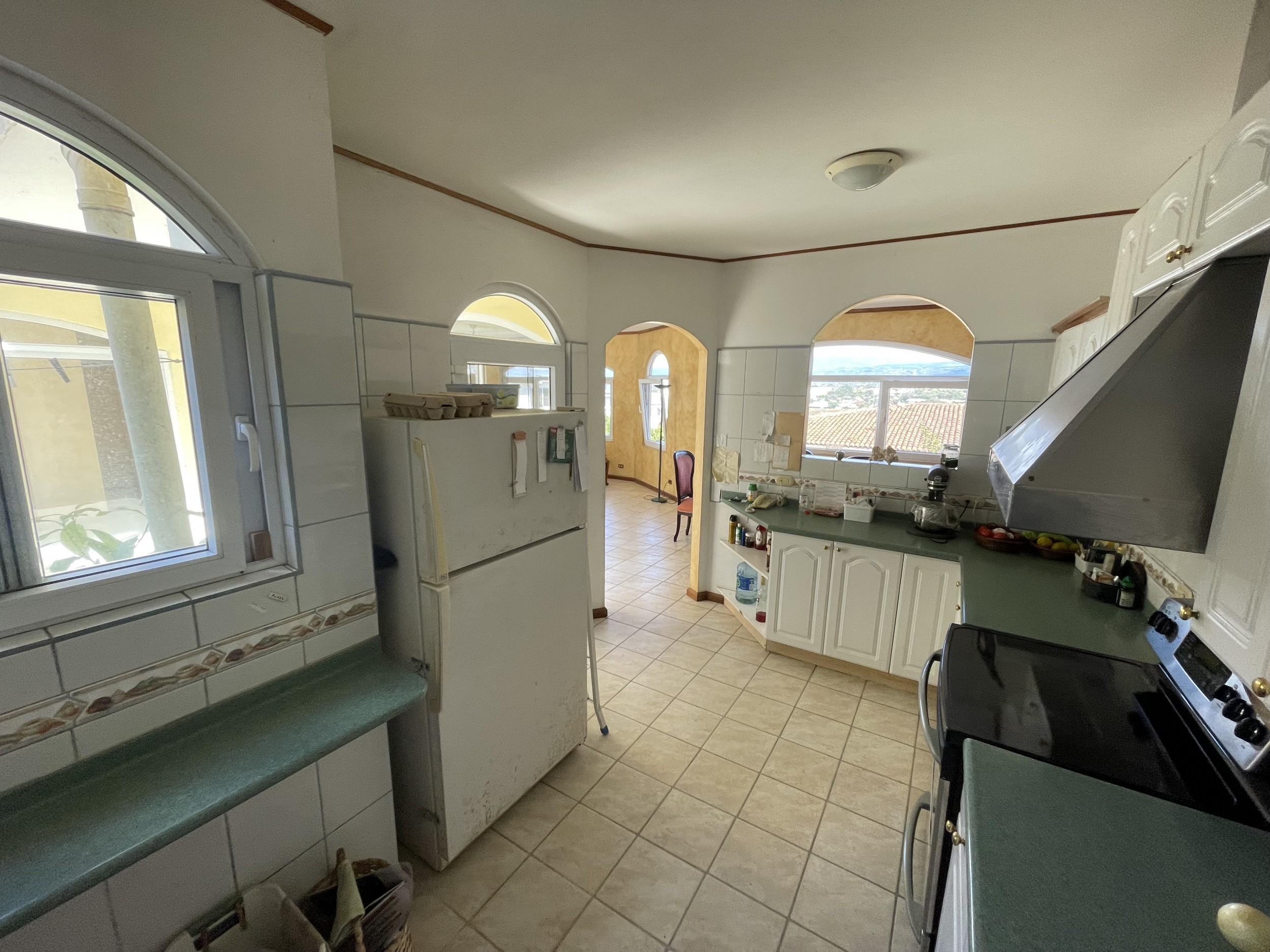 Panoramic Elegance in Guachipelín: Stunning Townhouse with Views and Community Amenities SOLD