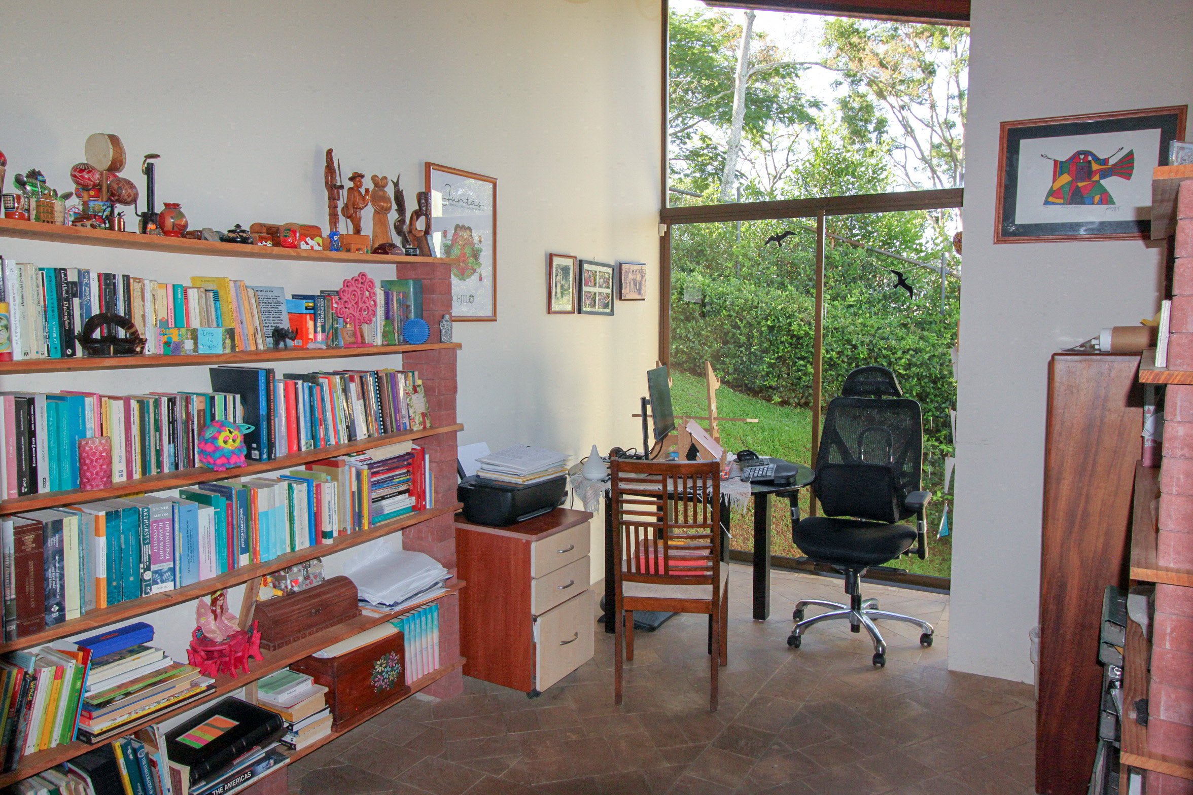 House for sale Ciudad Colon with panoramic views