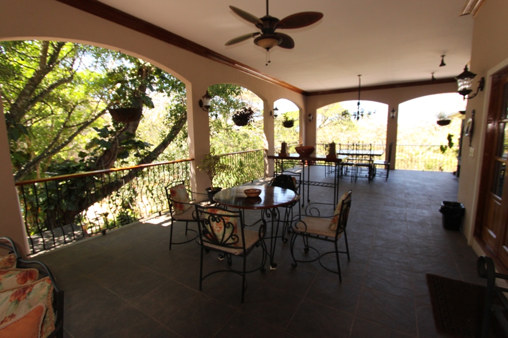 Exclusive Property with Two Houses in Gated Community: Brasil de Mora, Ciudad Colón