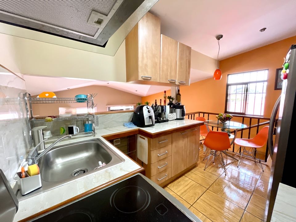 Rohrmoser, residential Roma house plus apartment. SOLD
