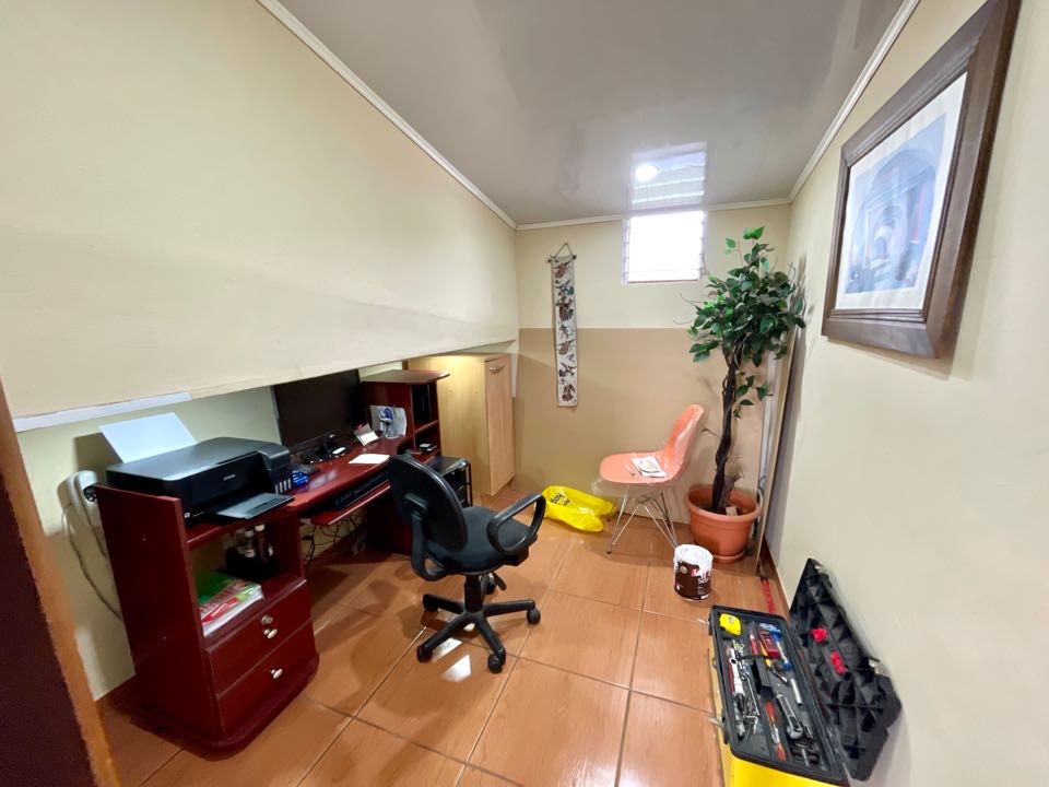 Rohrmoser, residential Roma house plus apartment. SOLD