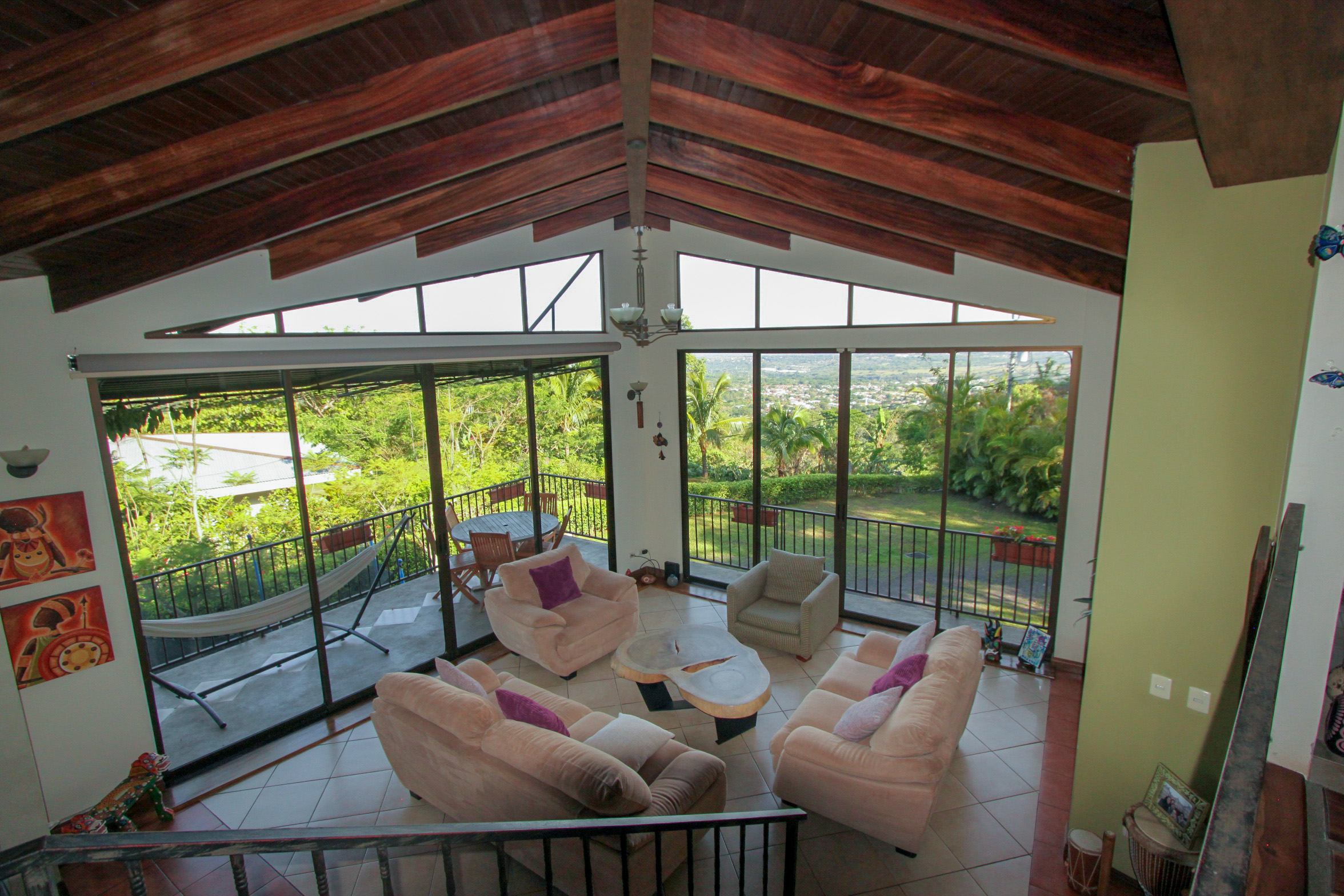 House for sale Ciudad Colon with panoramic views