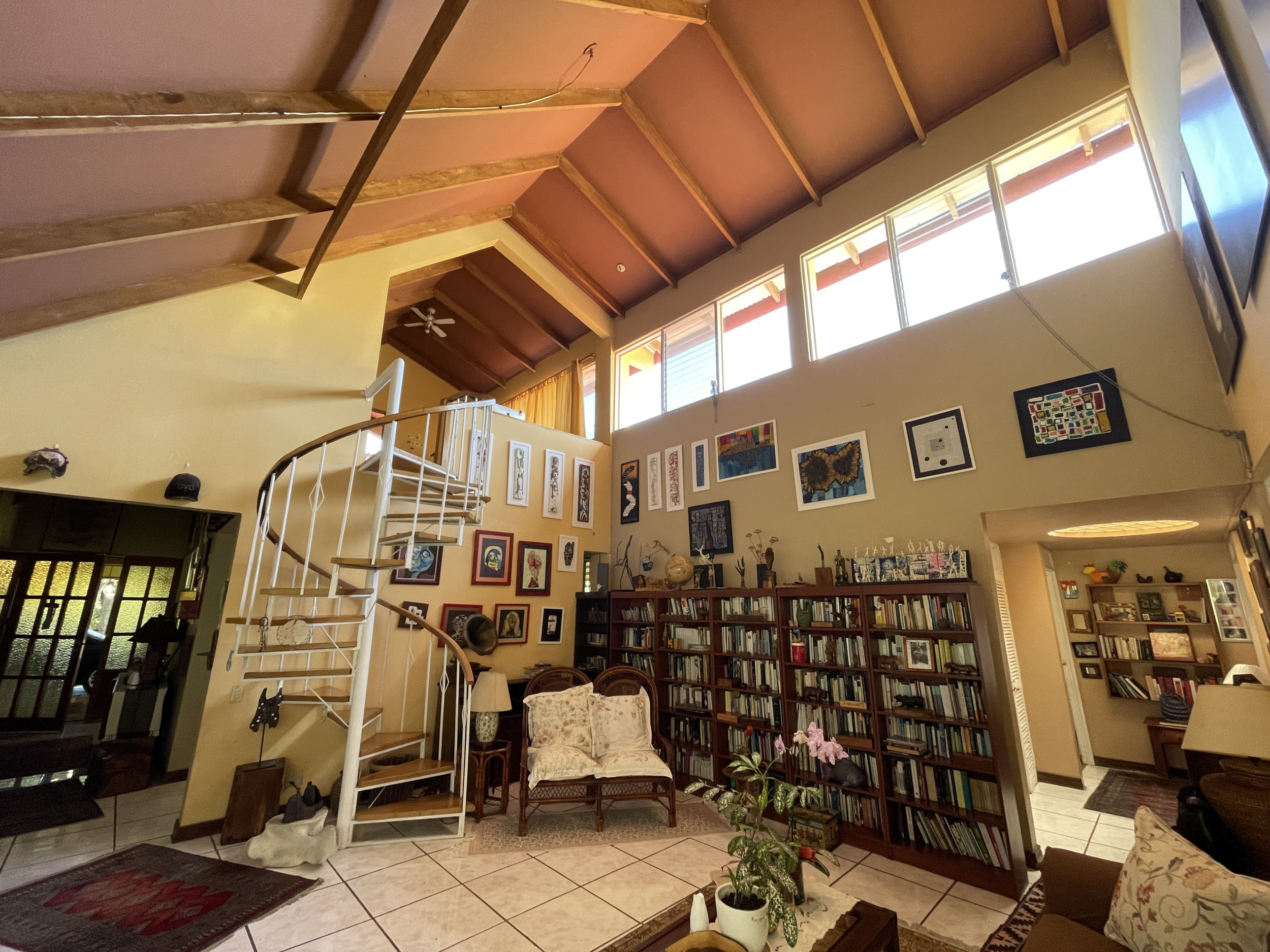 House in Alto Las Palomas single story with breathtaking Views and Lush Gardens SOLD