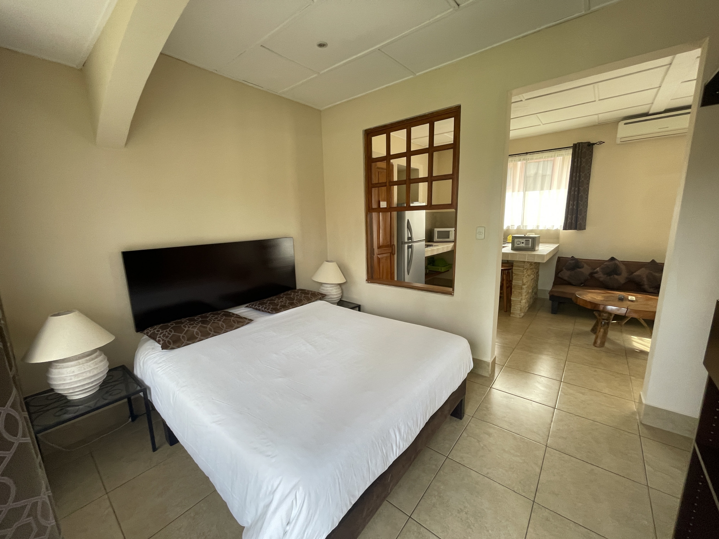 Prime Jaco Beach Investment Property: Ideal for Hotel or Airbnb Business