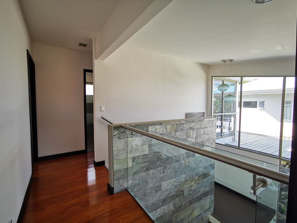 Spectacular Views and Modern Elegance: Impeccable Residence in San Antonio de Escazú SOLD