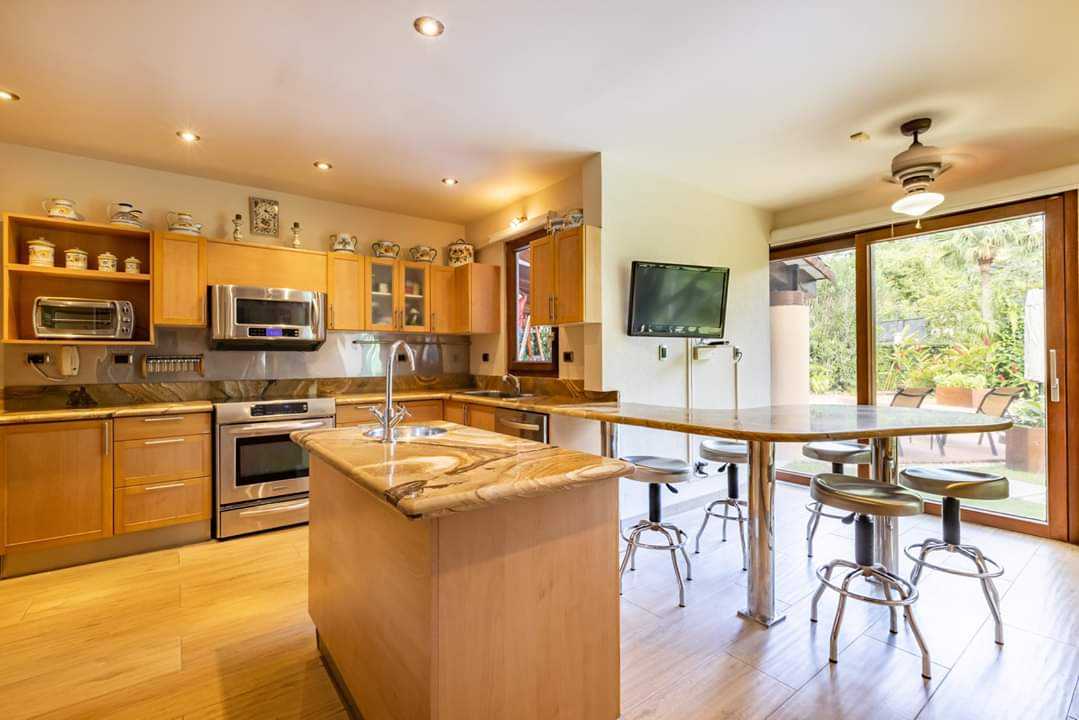 Luxurious Hacienda Lindora Home with Pool, Tennis Court, and More for Sale in Santa Ana SOLD