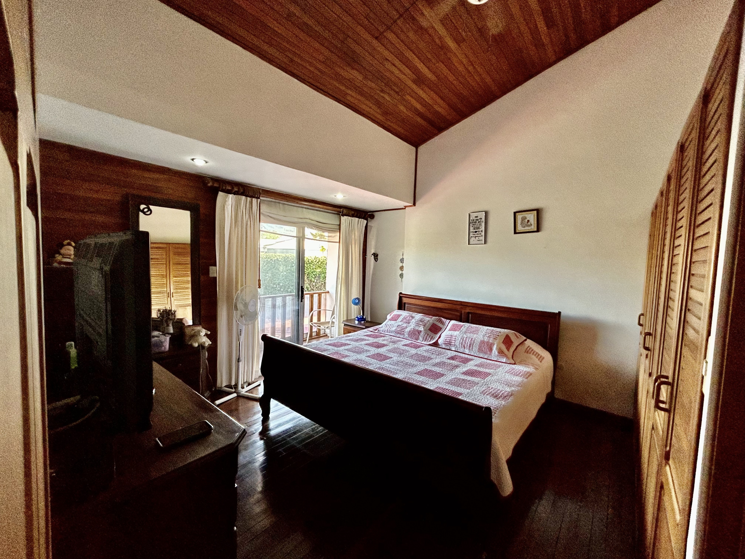 Charming Independent Home for Sale in Brasil de Mora, Ciudad Colón SOLD