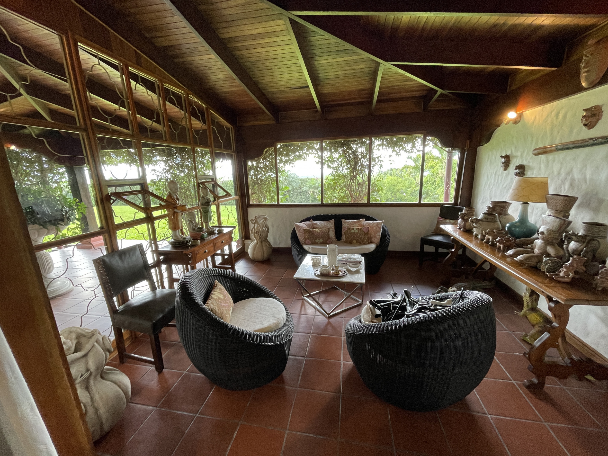 Versatile Estate in Santa Ana, Piedades: Ideal for Hotel, Airbnb, or Development
