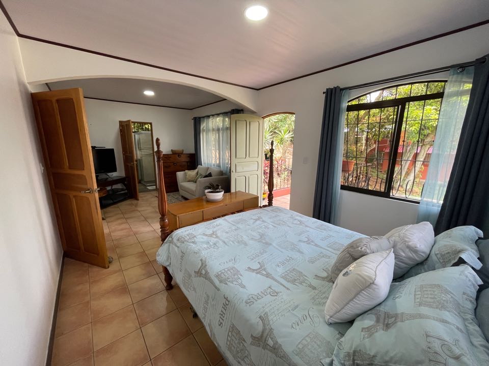 Dual Delight in Escazú: Two Homes on a Spacious Lot in San Antonio