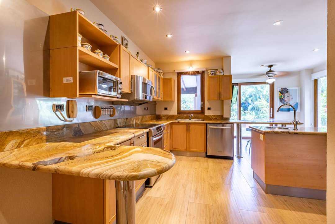 Luxurious Hacienda Lindora Home with Pool, Tennis Court, and More for Sale in Santa Ana SOLD