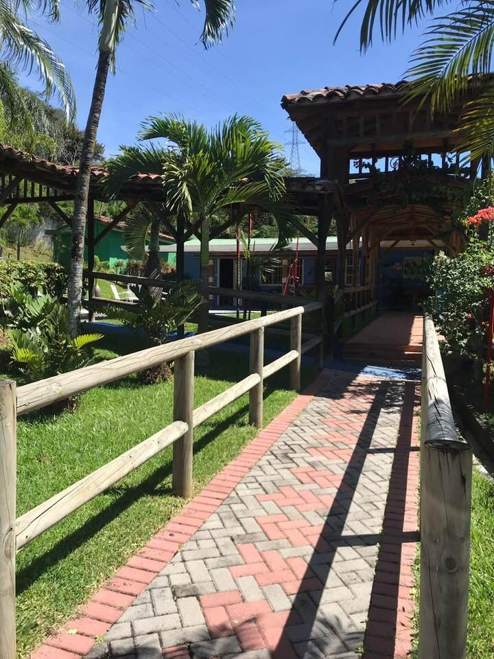 Country House in Pozos, Santa Ana