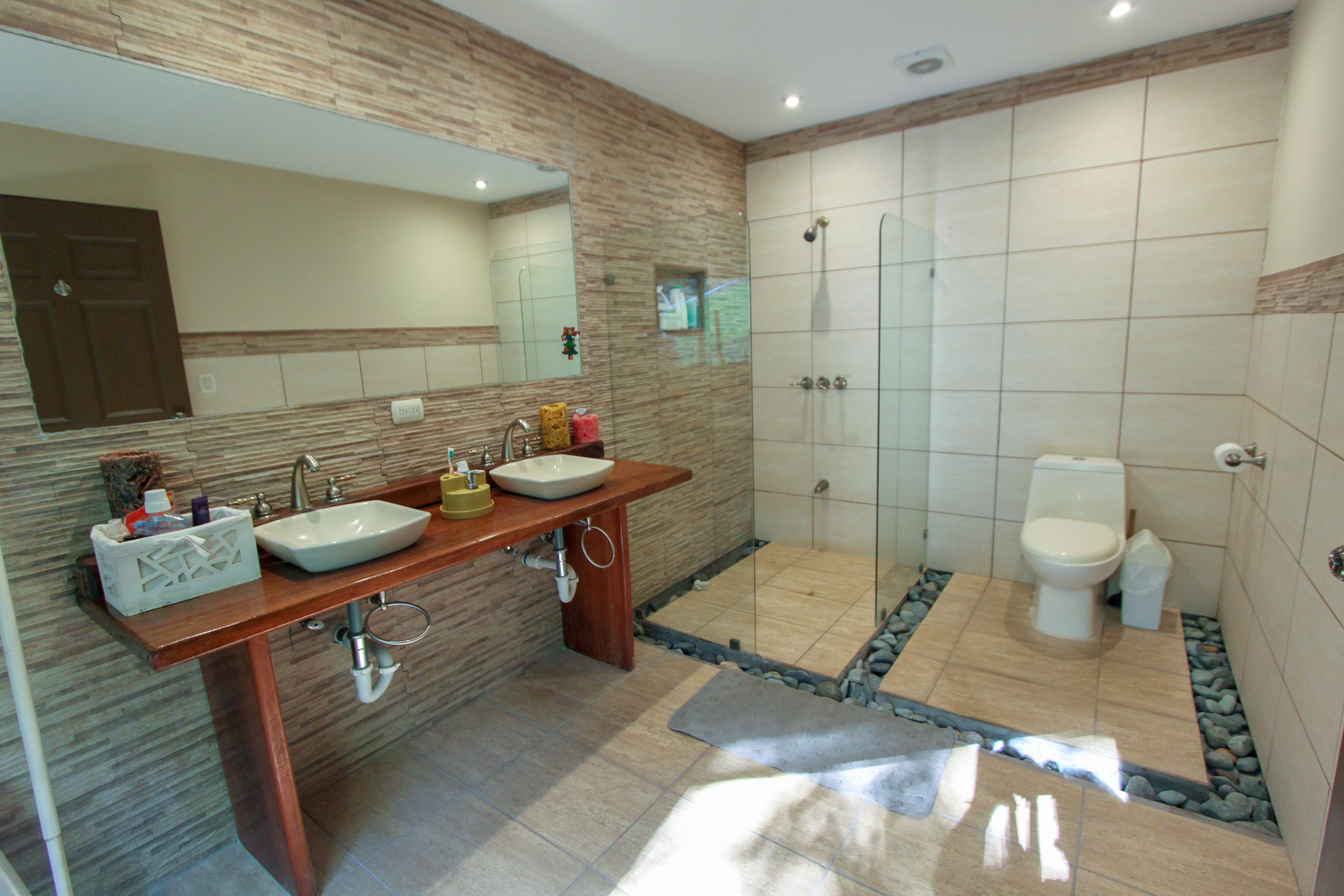 House for sale Ciudad Colon with panoramic views