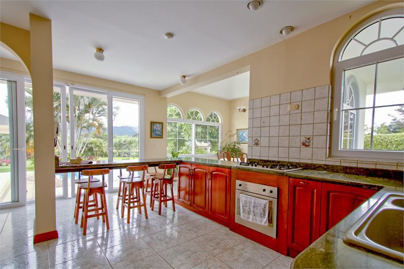 House for sale Los reyes, La Guacima *SOLD*