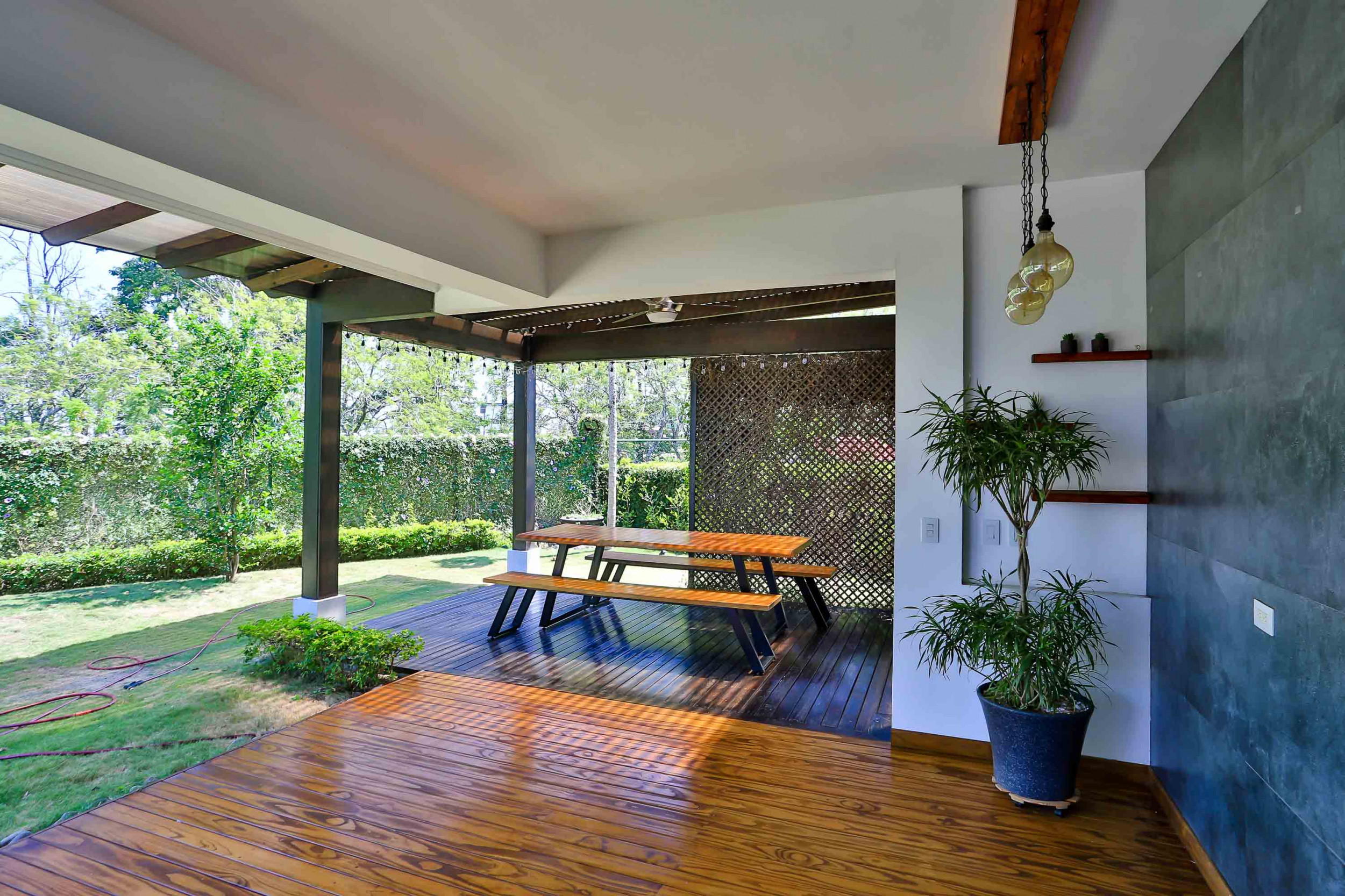 Contemporary House in Los Reyes, la Guacima for sale *SOLD*