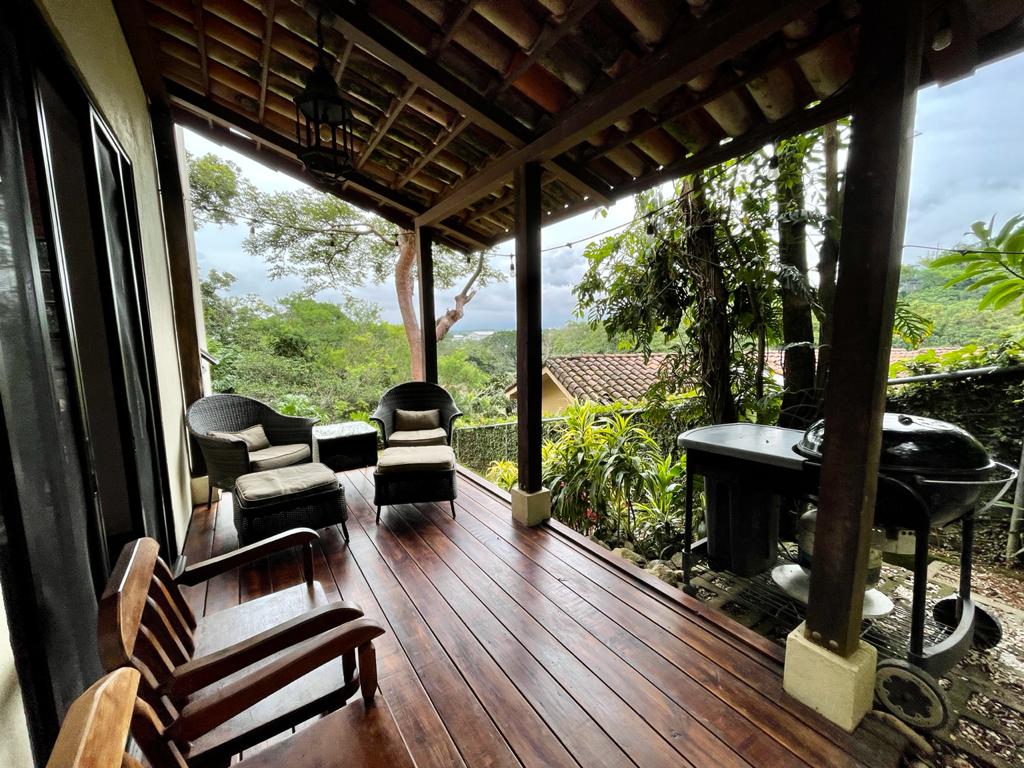 House for sale in a gated community in Brasil de Mora