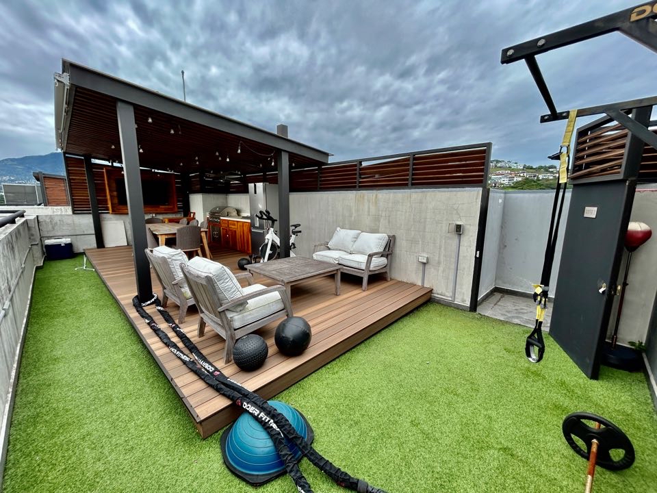 Luxury penthouse for sale in Guachipelin 203, Escazu