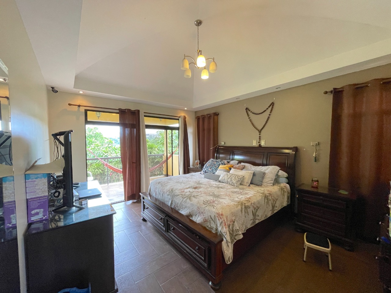 3-Bedroom Residence with Elegant Details in Prime Heredia Location