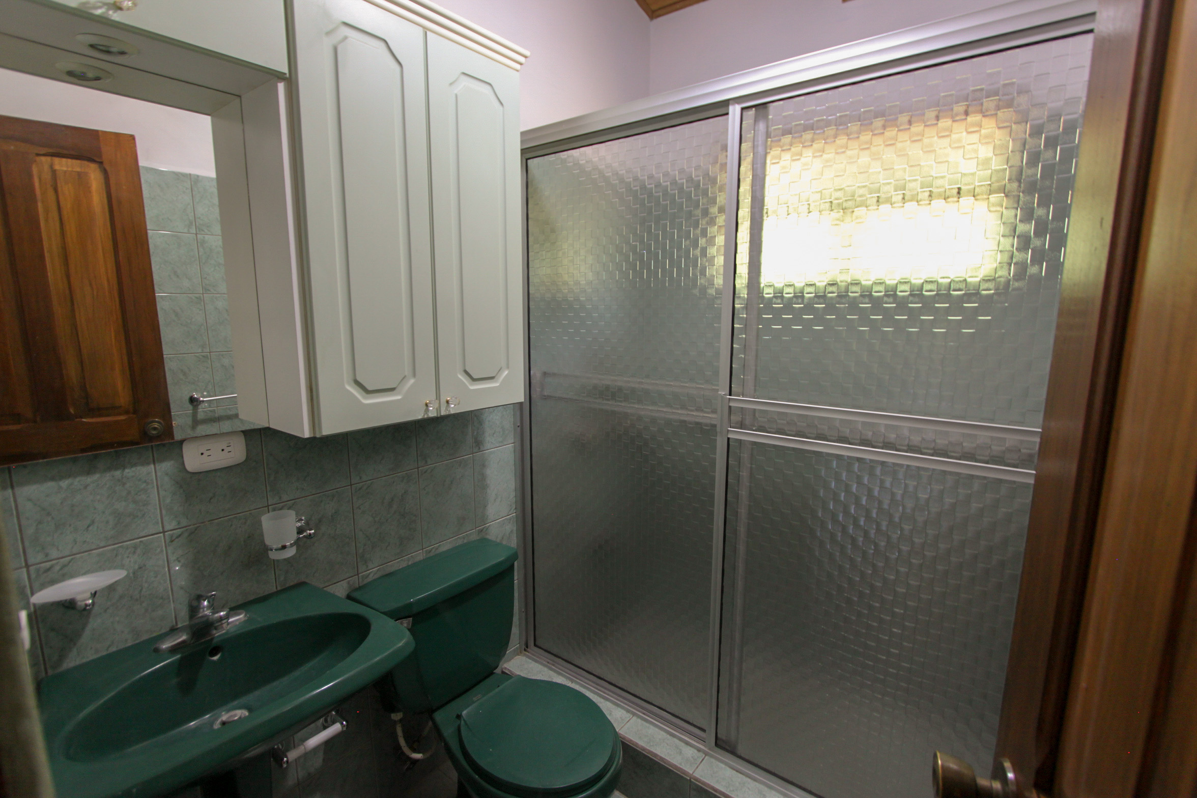 One-story house for sale, Santa Ana, Piedades