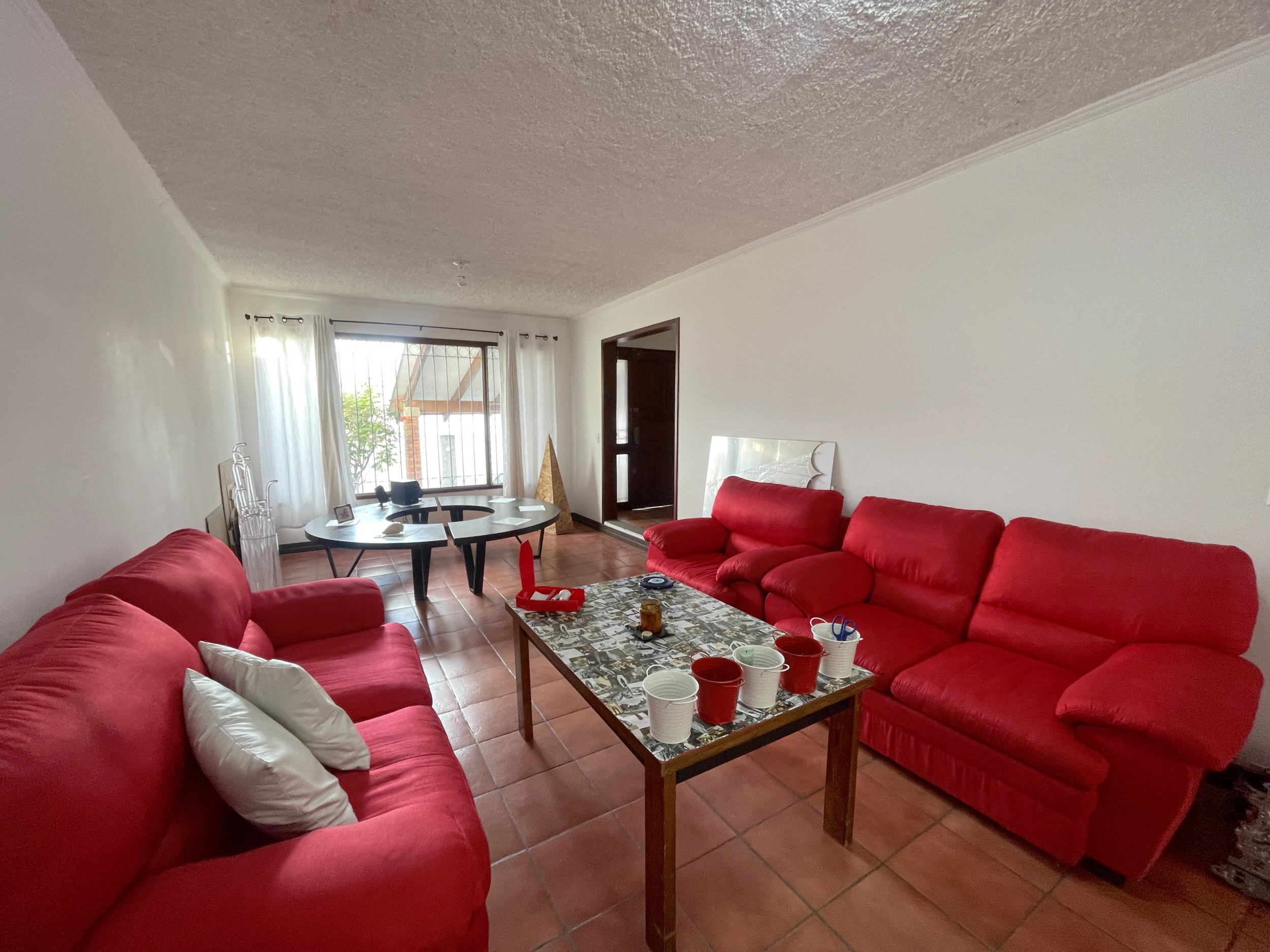 Charming Home in Gated Community: Ideal Living in Escazú's Trejos Montealegre SOLD