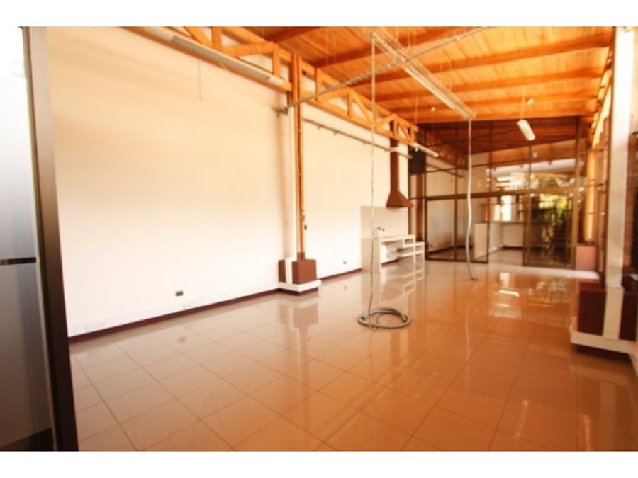 Spacious Two-Story Building in Prime San Pedro Location - Ideal for Business or Offices