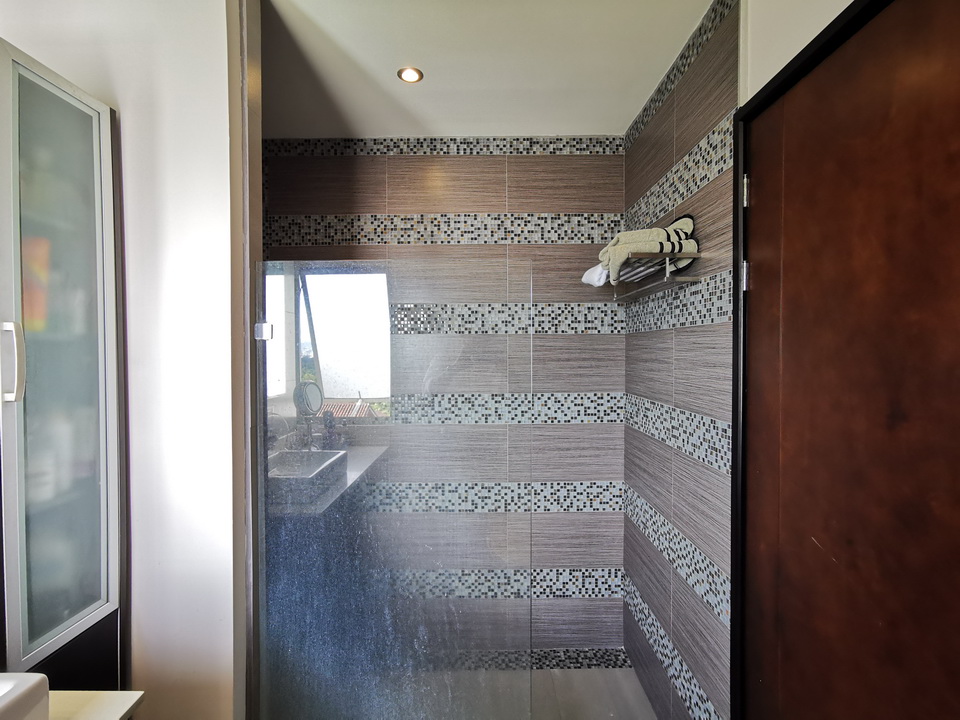 Spectacular Views and Modern Elegance: Impeccable Residence in San Antonio de Escazú SOLD
