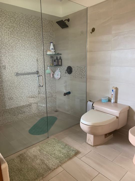 Exceptional Escazú Living: Elegant 3-Bedroom Home with Expansive Gardens and Premium Amenities in Trejos Montealegre SOLD