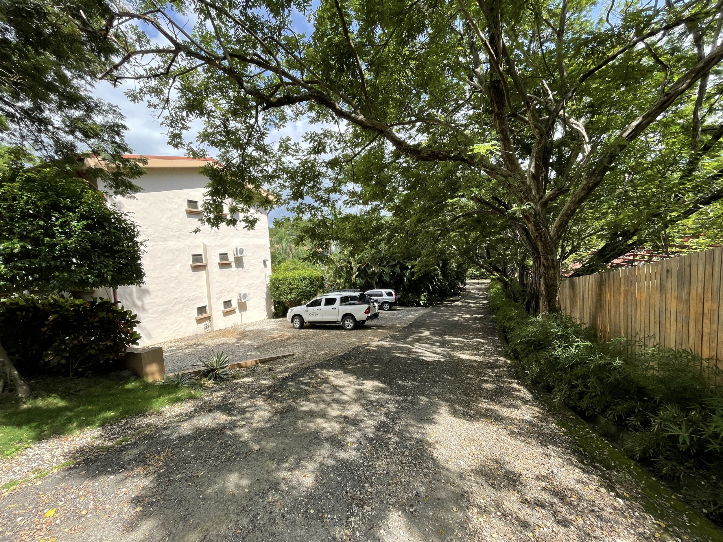 Luxury living near Playa del Coco and Ocotal
