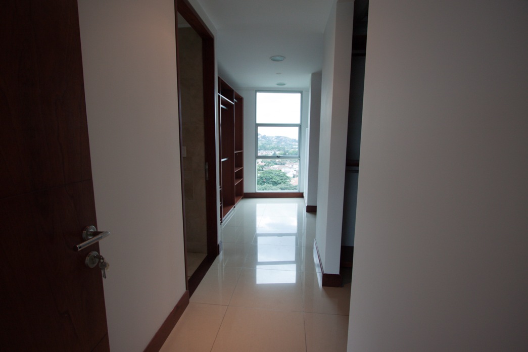 Luxurious Apartment Living in Central Park, Escazú: Exclusive Opportunity for Rent or Purchase