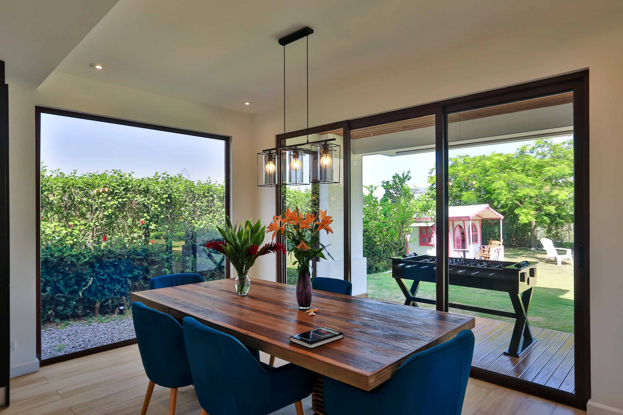 Contemporary House in Los Reyes, la Guacima for sale *SOLD*