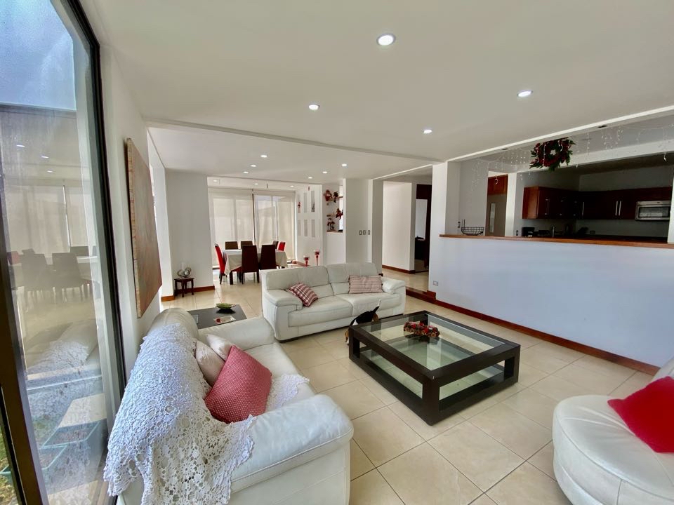 SOLD Modern house for sale Escazu