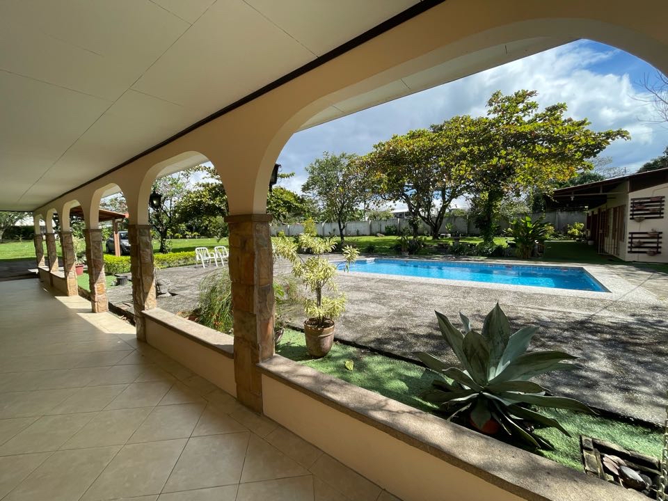One level house for sale la Garita Alajuela SOLD