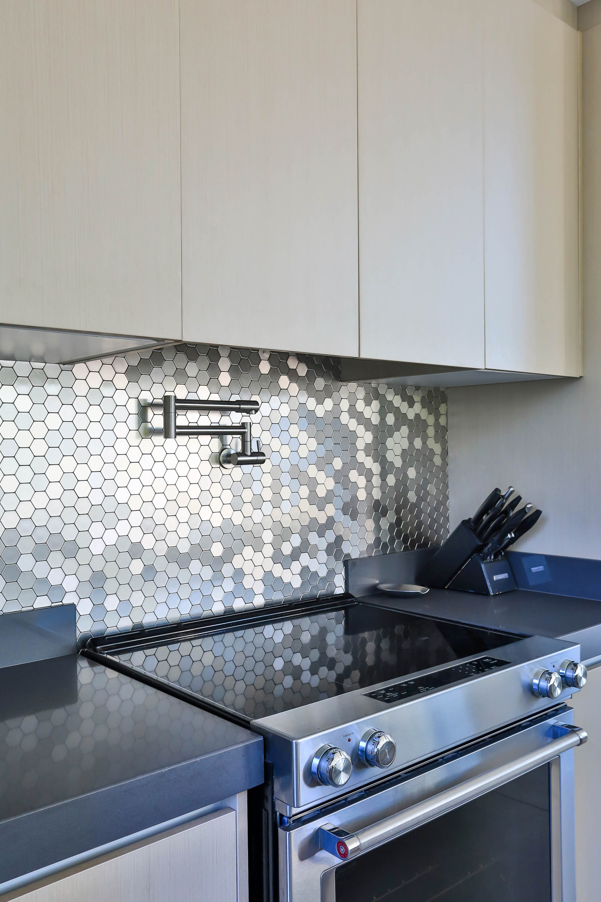 Modern Minimalist Gem for sale in Hacienda Los Reyes SOLD