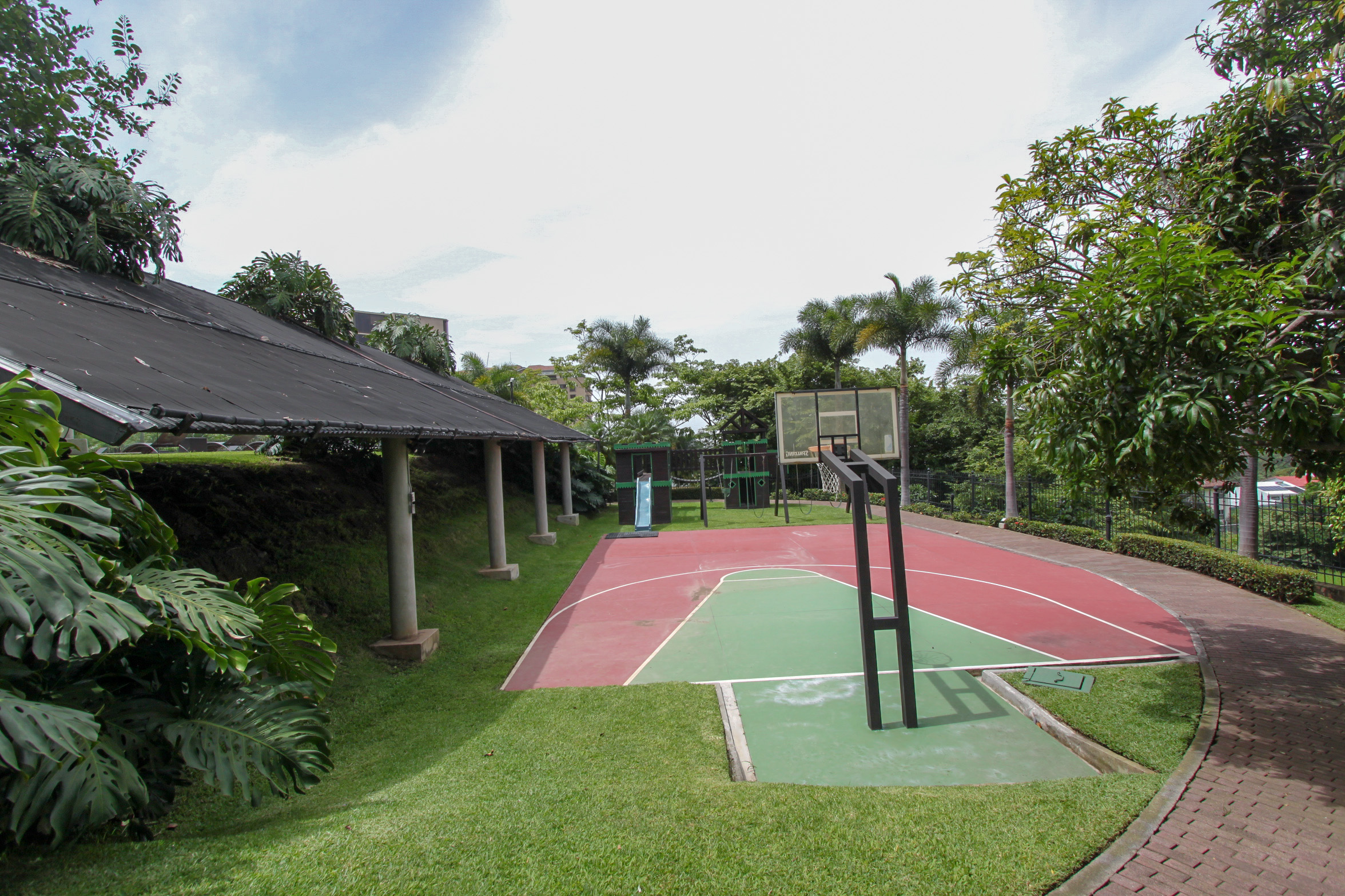 Apartment for sale or rent Escazu, Monteplata