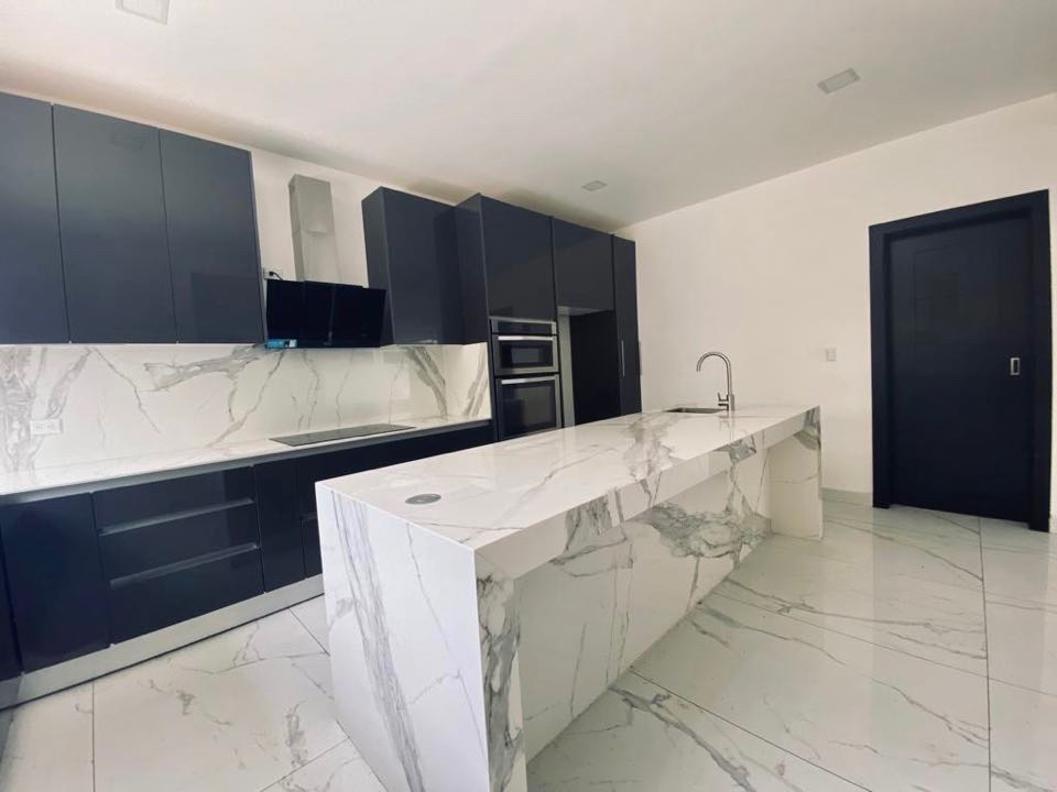 Luxurious Living at Residencial Los Reyes: Modern Single-Story Home SOLD