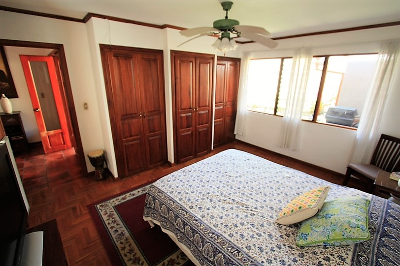 One story house for sale in gated community Santa Ana SOLD