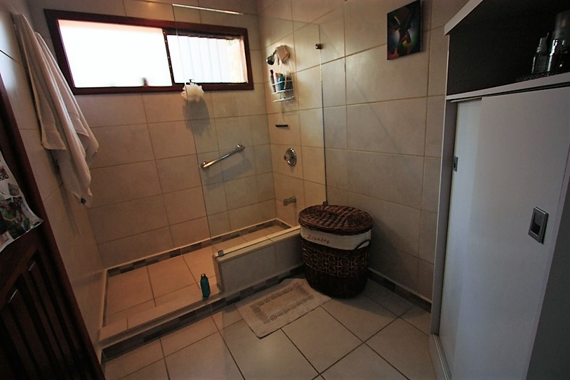 One story house for sale in gated community Santa Ana SOLD
