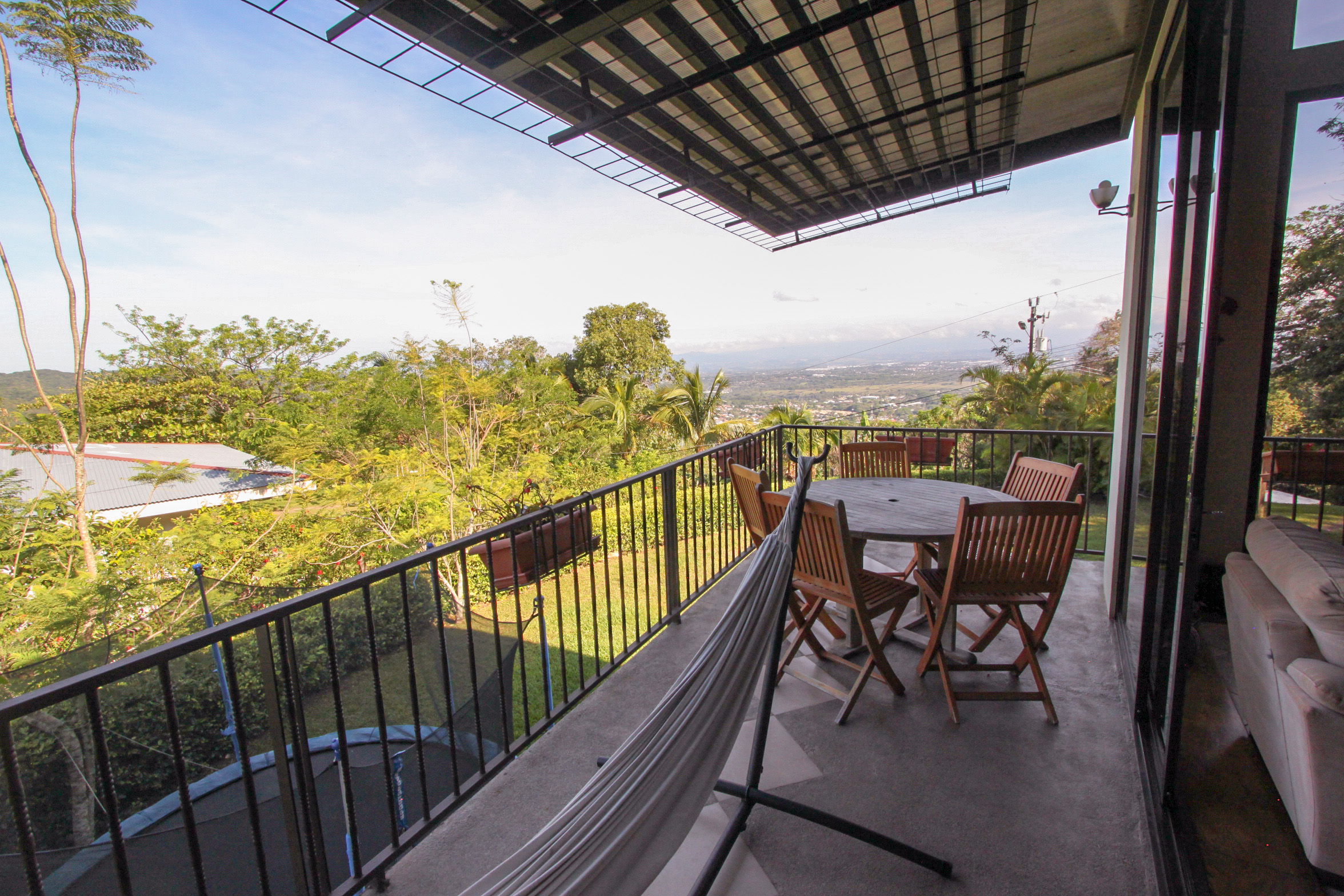 House for sale Ciudad Colon with panoramic views