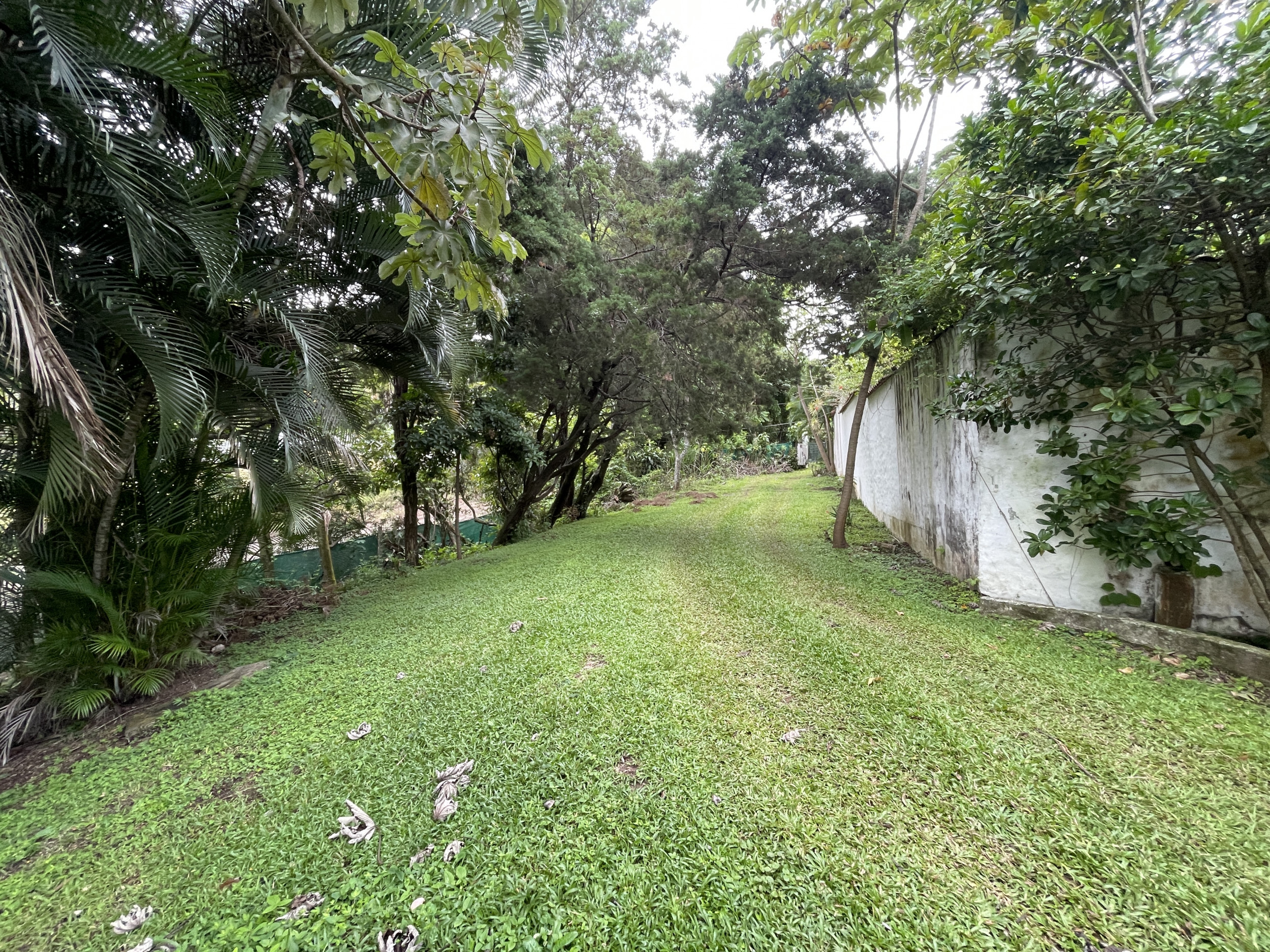 Guachipelin Escazú Fixer Upper home with views to the mountains SOLD