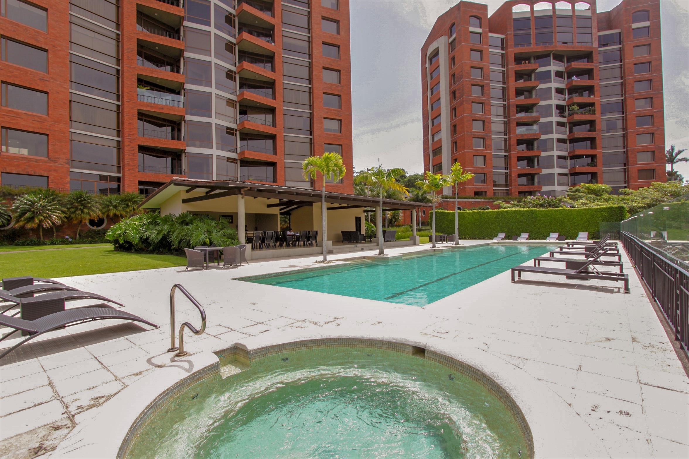 Apartment for sale or rent Escazu, Monteplata