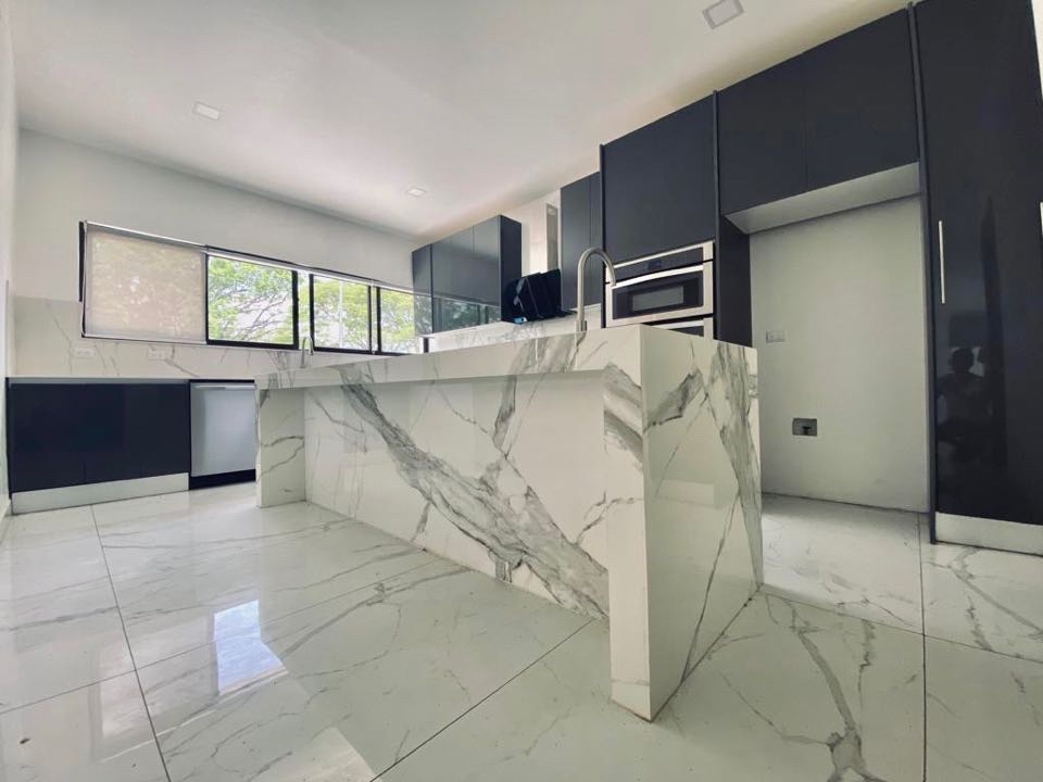 Luxurious Living at Residencial Los Reyes: Modern Single-Story Home SOLD