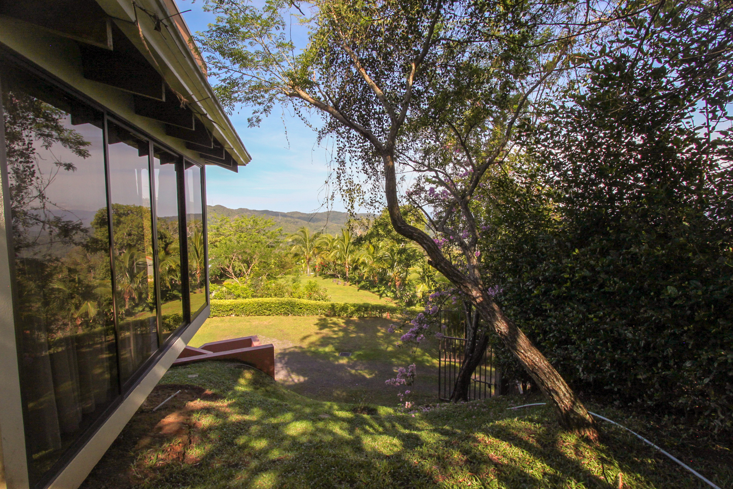 House for sale Ciudad Colon with panoramic views