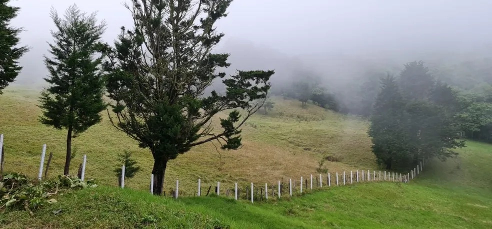 Prime Costa Rica Lot with Sweeping Views, River Access, and Ready for Your Dream Home