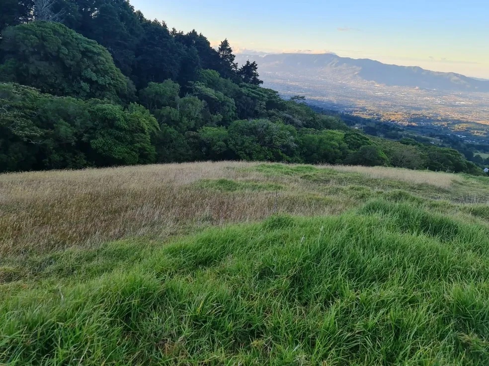 Prime Costa Rica Lot with Sweeping Views, River Access, and Ready for Your Dream Home